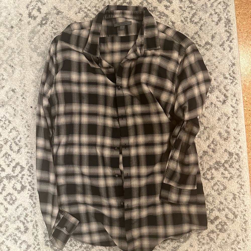 John Varvatos men’s large shirt